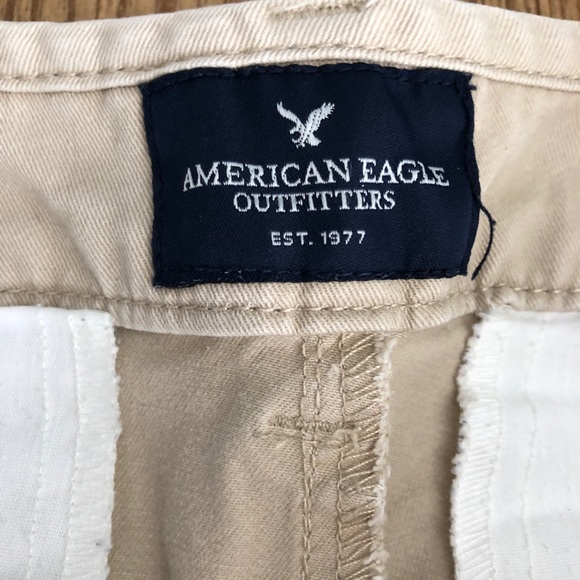 AE Midi Stretch Khaki Shorts - Picture 6 of 7